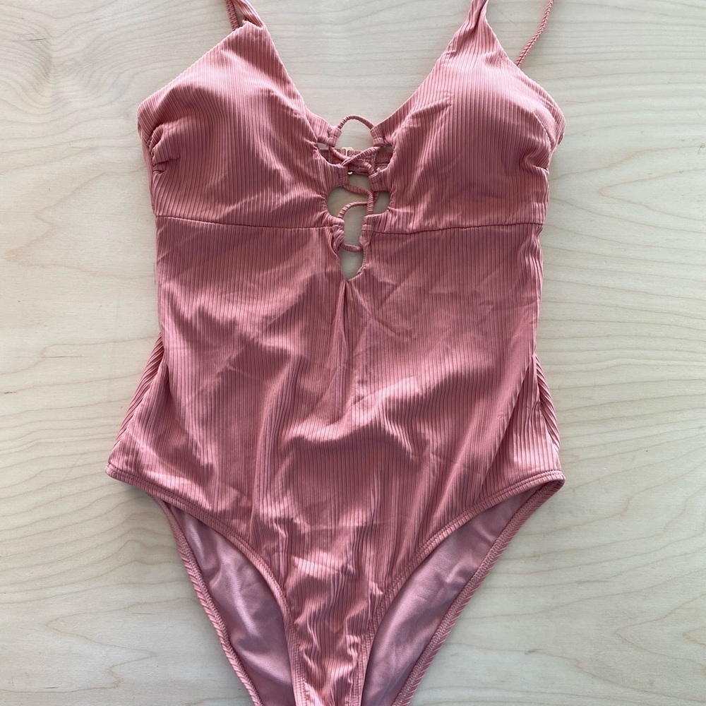 XOXO One Piece Swim Suit size Large (FO)